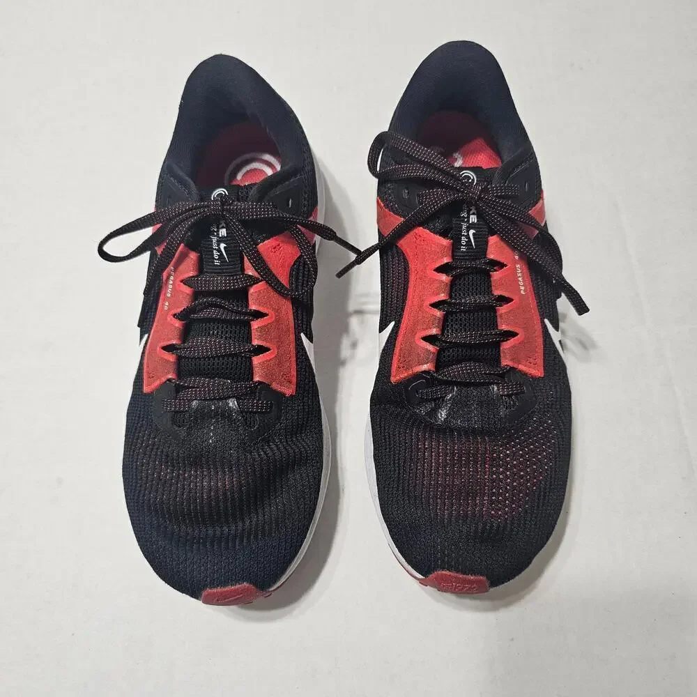 NIKE Air Zoom Pegasus 40 in Black and Crimson Red Men's Size 9